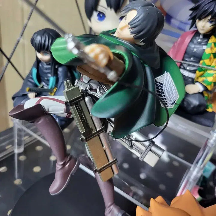 [BUNJANG] Attack on Titan Levi Premium Figure / 진격의거인 세가 리바이 프리미엄 피규어
