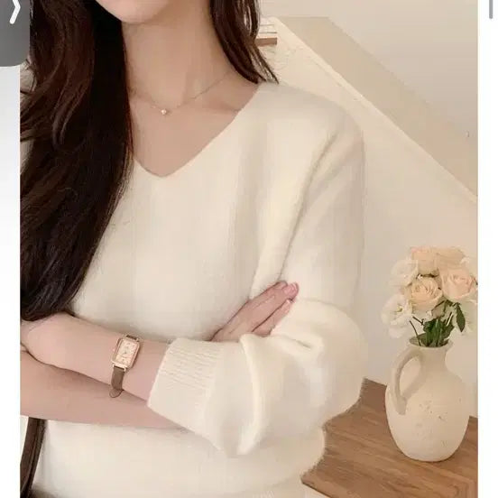 [BUNJANG] Amir Bausong V-Neck Knit - White / 새상품) 퍼빗 아미르 보송 브이넥 니트 - 화이트