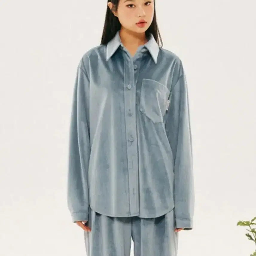 [SOLD OUT] 새상품)플라즈마스페어 벨벳 셔츠 스카이블루