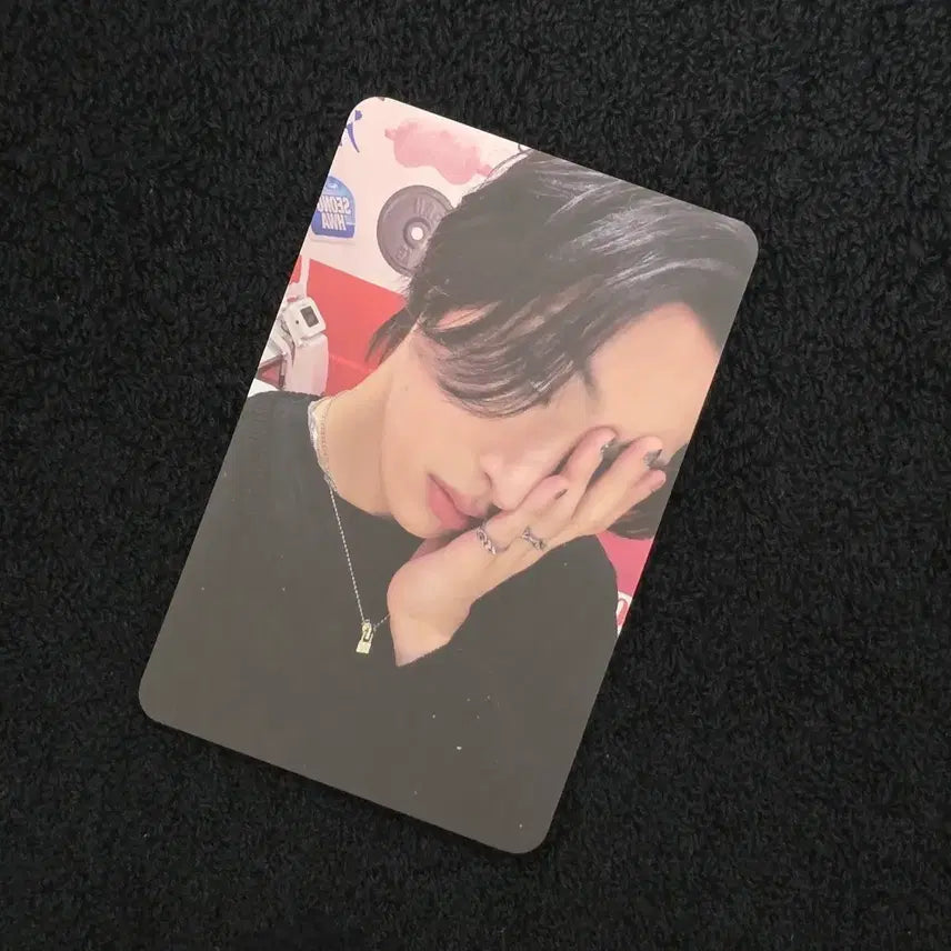 에이티즈 민기 팬플데이 네일 포카 블랙