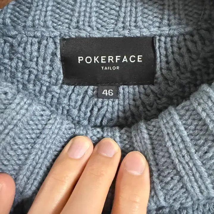 [BUNJANG] Poker Face Cable Knit Blue / [46] 포커페이스 케이블니트 블루