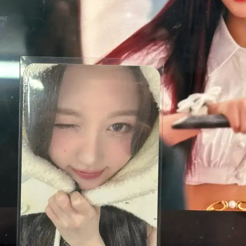 아이브 가을 엠파시 포카 팔아요 (예약중)