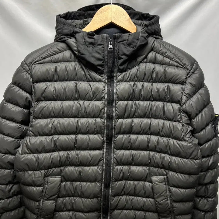 [BUNJANG] Stone Island Micro Yarn Lightweight Padded Jacket / [QR정품/M] 스톤아일랜드 가먼트다이드 마이크로얀 와펜 경량패딩