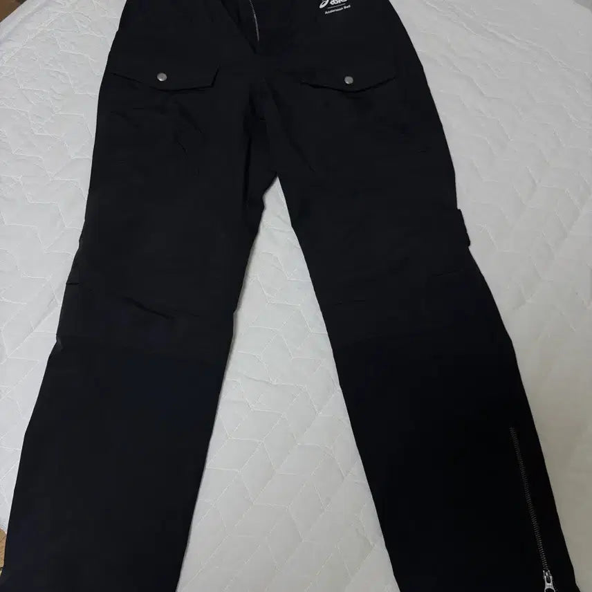 [BUNJANG] Asics Anderson Bell Performance Cargo Pants / 아식스 엔더슨벨 PERFORMANCE 블랙 카고 팬츠  s