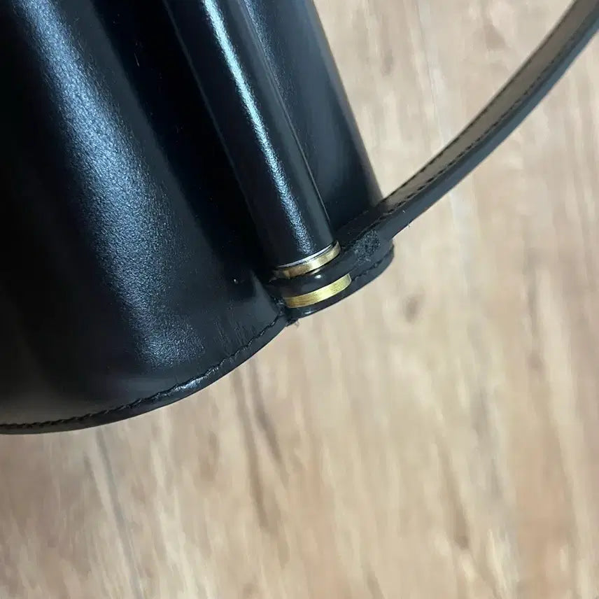 [BUNJANG] TUTIE Formel Bag Black / 투티에 포멜백 블랙