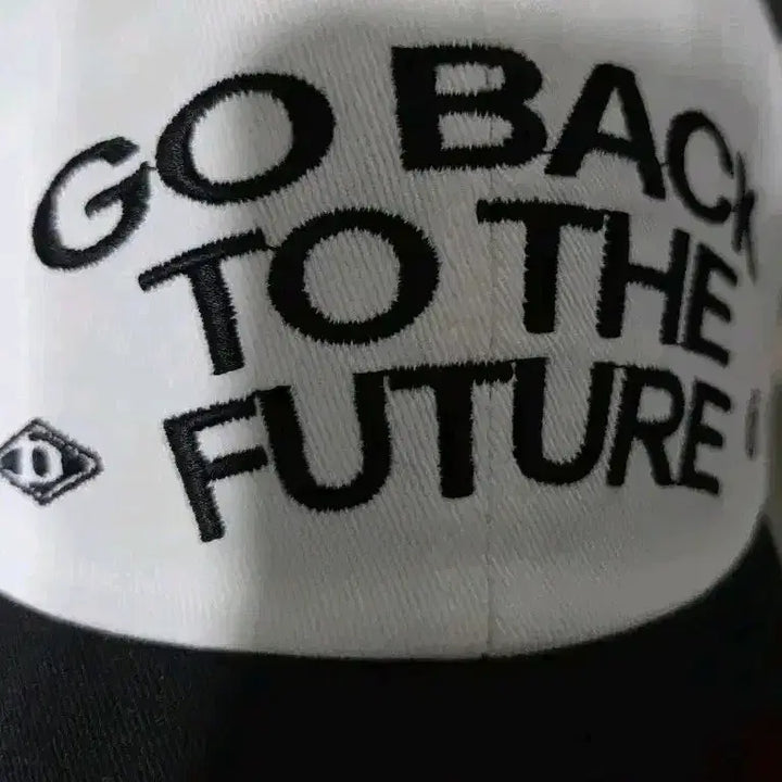 [BUNJANG] NCT Dream Back to the Future Cap / NCT 드림 팝업 백튜더퓨처 모자 양도