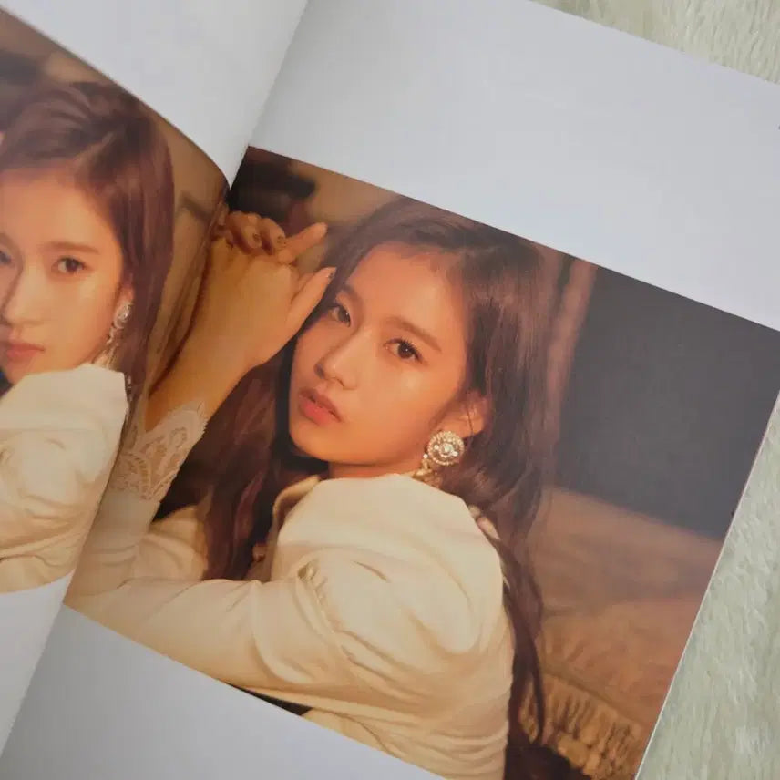 트와이스 더 로즈 2019 시즌그리팅 (twice 시그)