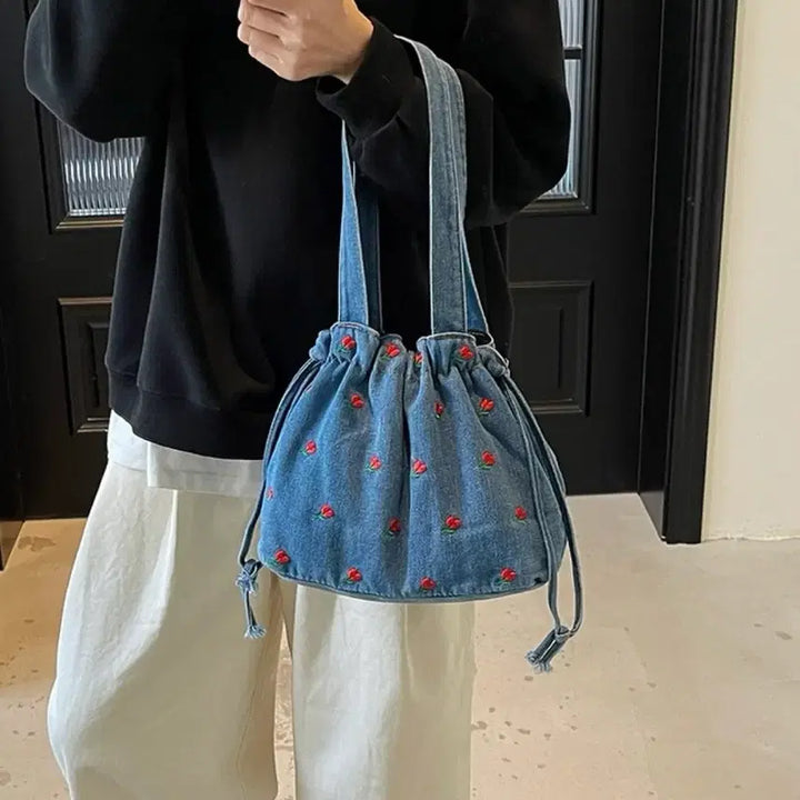 [BUNJANG] Cherry Embroidered Denim Bucket Bag / 체리 자수 데님 복조리백 / 봄 데일리 미니 숄더백