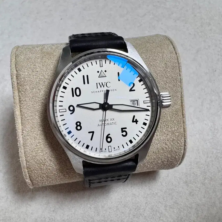 [BUNJANG] IWC Mark 20 White Dial Watch / iwc 마크 20 흰판 (스트랩 3종류 포함 일괄판매)