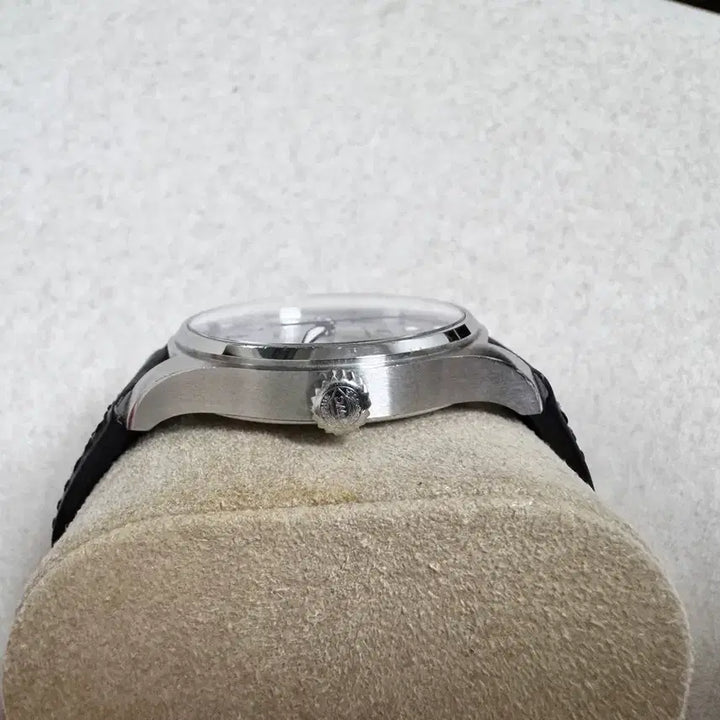 [BUNJANG] IWC Mark 20 White Dial Watch / iwc 마크 20 흰판 (스트랩 3종류 포함 일괄판매)