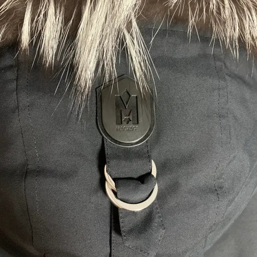 [BUNJANG] Mackage Dixon Silver Fur Padded Jacket / 맥케이지 딕슨 패딩 38