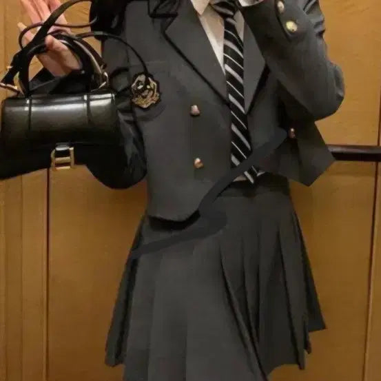 [BUNJANG] School Uniform Rental / 예약가능)영국교복 졸업사진대여