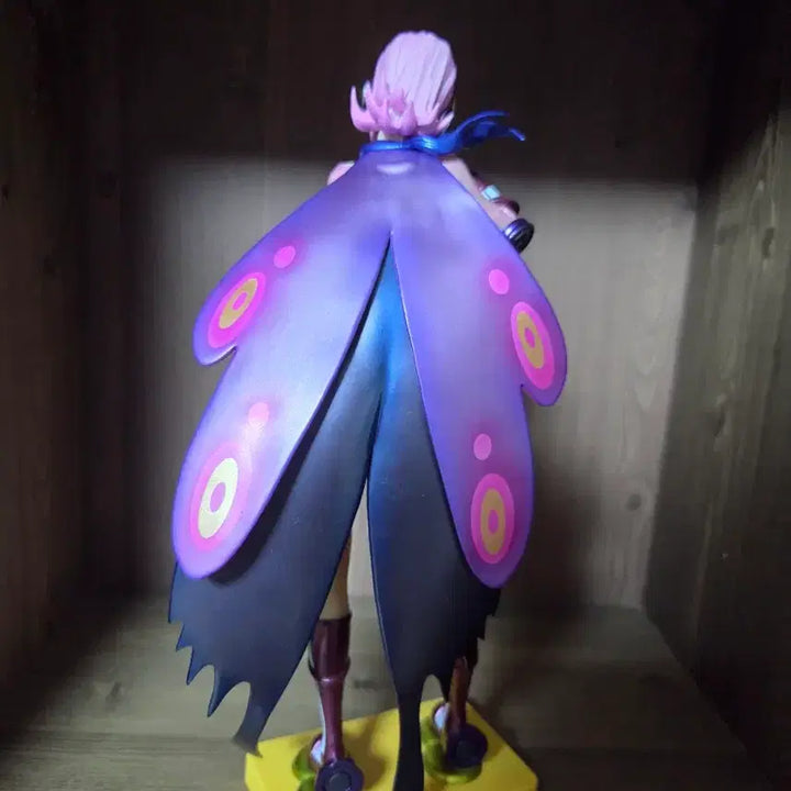 [BUNJANG] One Piece Vinsmoke Reiju Figure / 원피스 크로니클 빈스모크 레이쥬 피규어 반프레스토 레이주