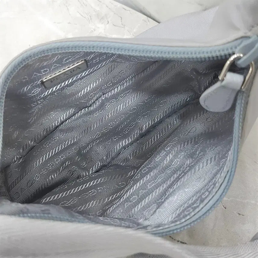 [BUNJANG] Prada Re-Edition 2000 Re-Nylon Mini Bag Lilac / 프라다 리에디션 2000 리나일론 미니백 라일락 1NE515
