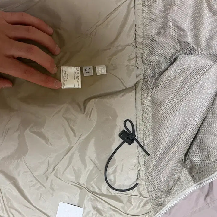 [BUNJANG] Uniqlo Vintage Jacket Khaki Beige / L) 올드 빈티지 유니클로 발수자켓 카키 베이지