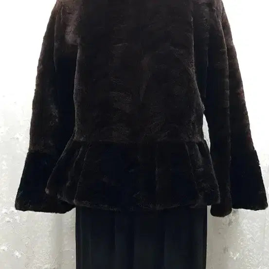 [BUNJANG] Yoo Jae-woo Pretty Mink Jacket One Size / 유재우 예쁜밍크자켓 free