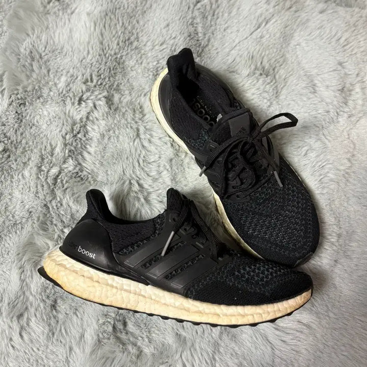 [BUNJANG] Adidas Ultraboost Running Shoes 230 / 아디다스 울트라부스트 런닝화 230