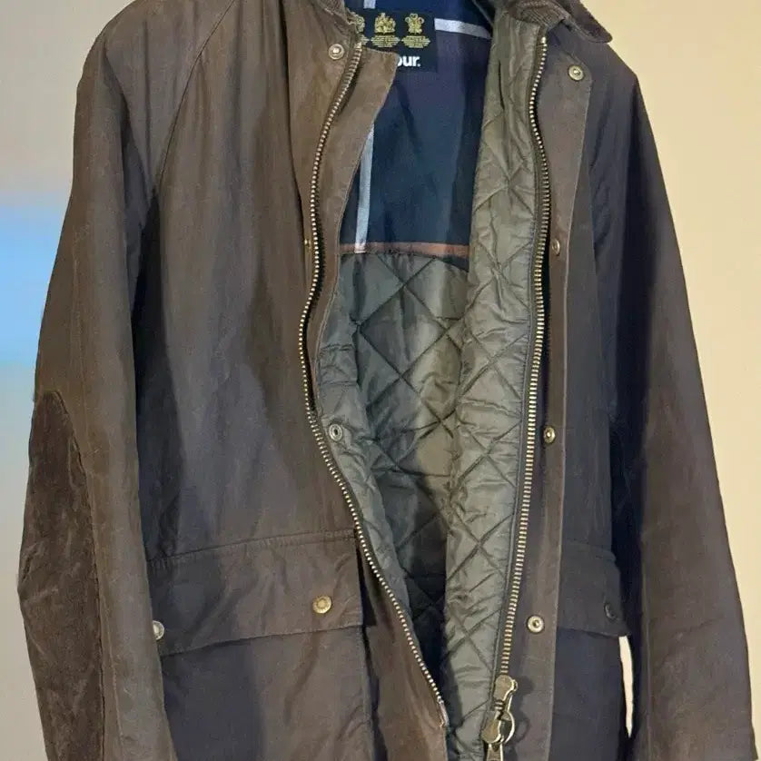 [BUNJANG] Barbour Strathyre Wax Jacket Dark Brown M / 바버 스트라타이어 왁스 자켓 블랙 M / Barbour Wax Jacke
