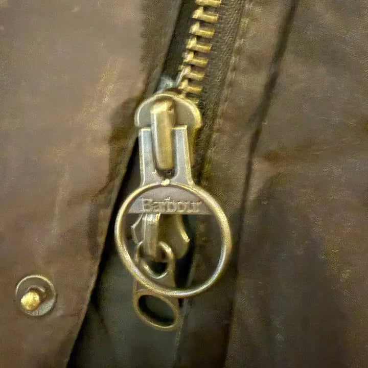 [BUNJANG] Barbour Strathyre Wax Jacket Dark Brown M / 바버 스트라타이어 왁스 자켓 블랙 M / Barbour Wax Jacke