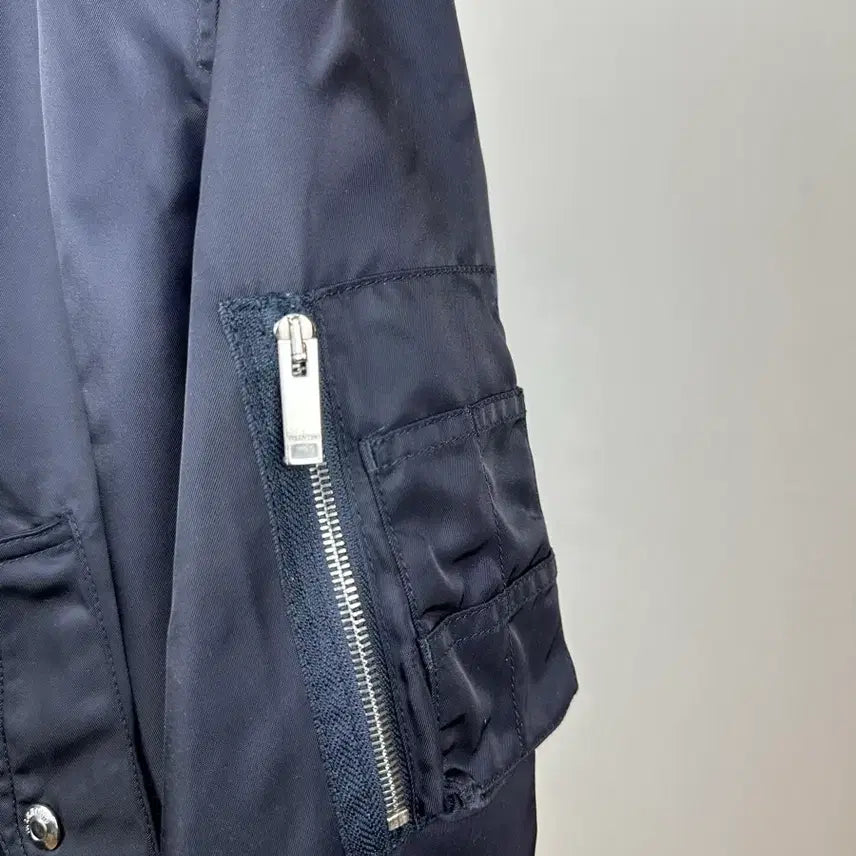 [BUNJANG] Valentino MA-1 Nylon Bomber Jacket / (백화점판)(48) 발렌티노 MA-1 나일론 봄버자켓