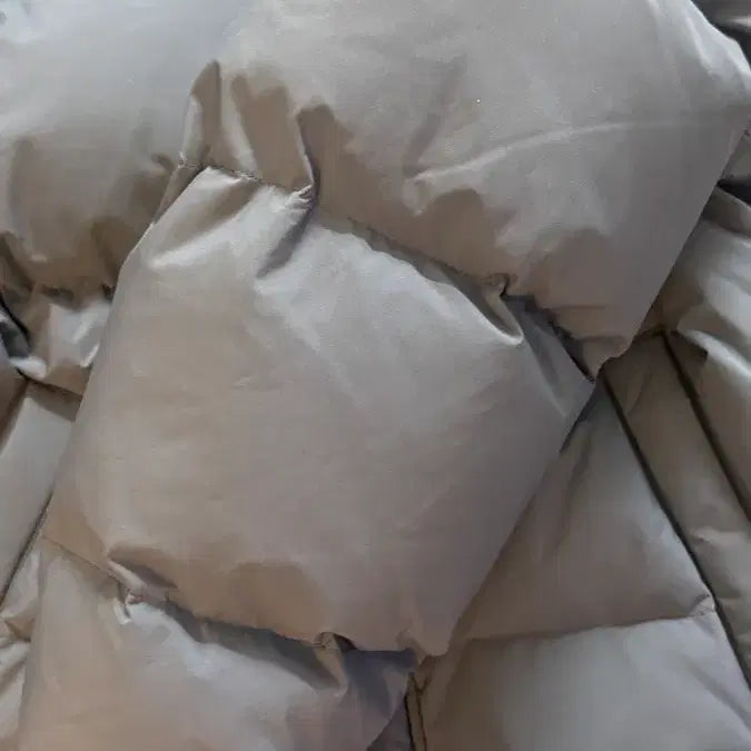 [BUNJANG] In Silence Duck Down Padding Jacket Gray M / 인사일런스 덕다운 패딩 그레이 M