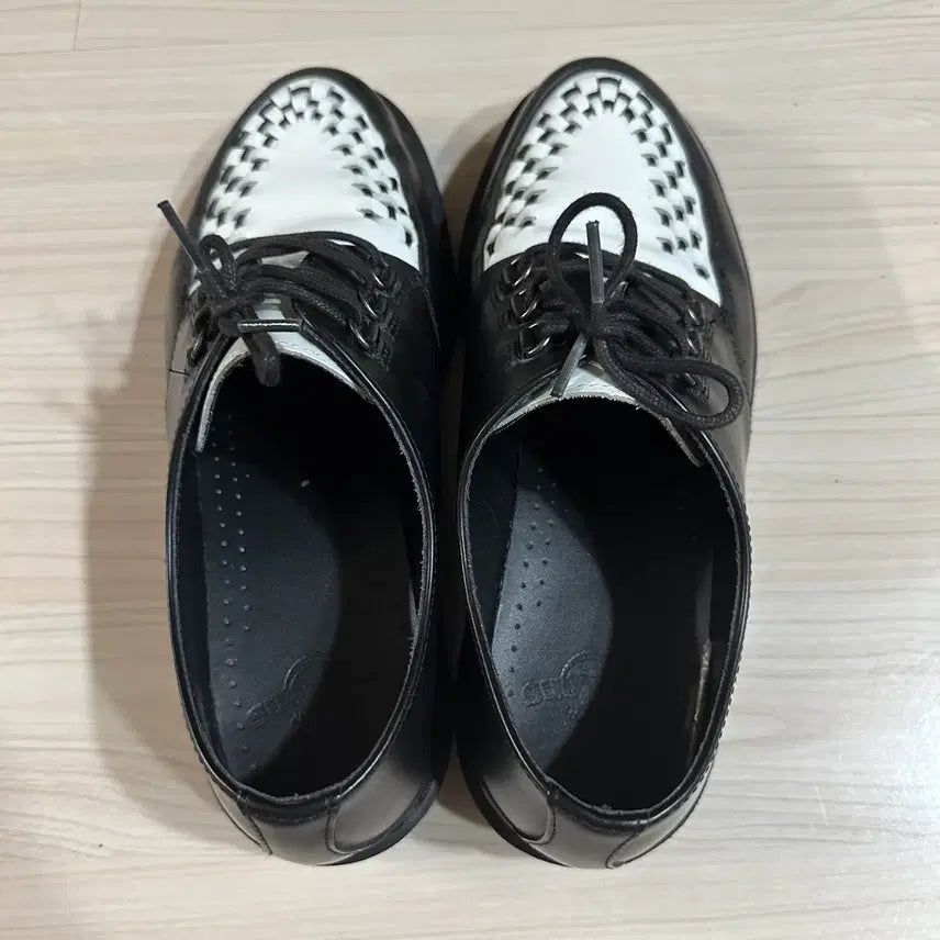 [BUNJANG] Dr. Martens Beck Clipper Loafers White / [280] 닥터마틴 벡 클리퍼 로퍼 화이트