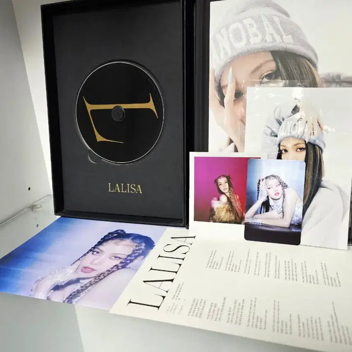 [BUNJANG] BLACKPINK Lisa LALISA Album 2-Set / 블랙핑크 리사 [라리사] 앨범 2종 세트 팝니다.