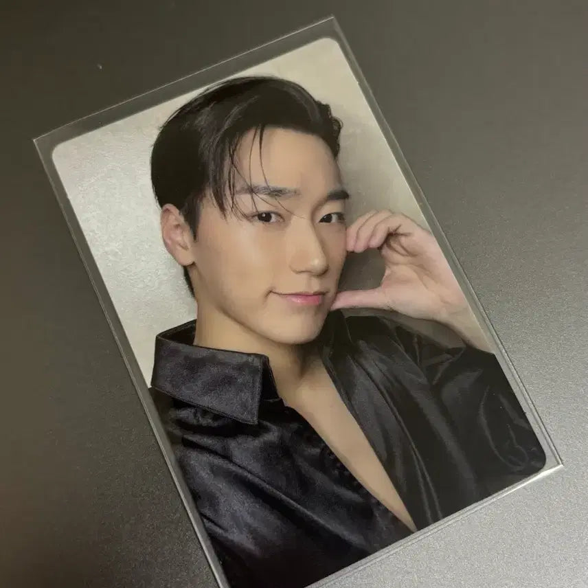 에이티즈 산 인유판 us 포카