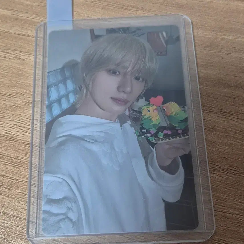 투모로우바이투게더 범규 앤젤 버전 포카