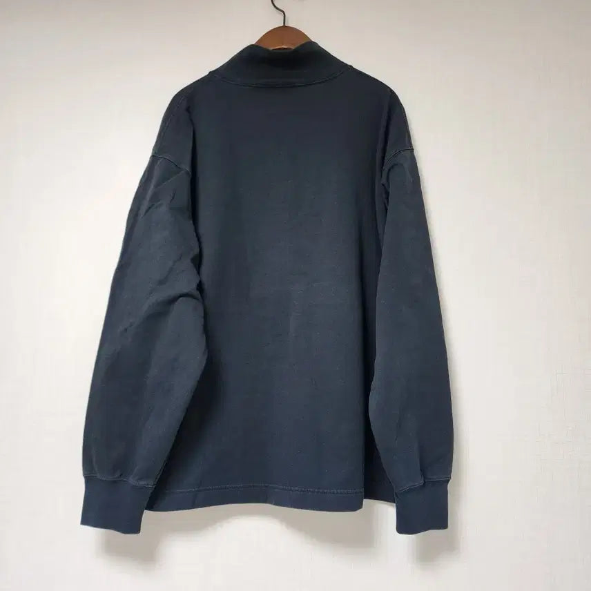 [BUNJANG] Uniqlo Black Turtleneck Sweatshirt XL / 유니클로 블랙 목폴라 맨투맨 티셔츠 XL