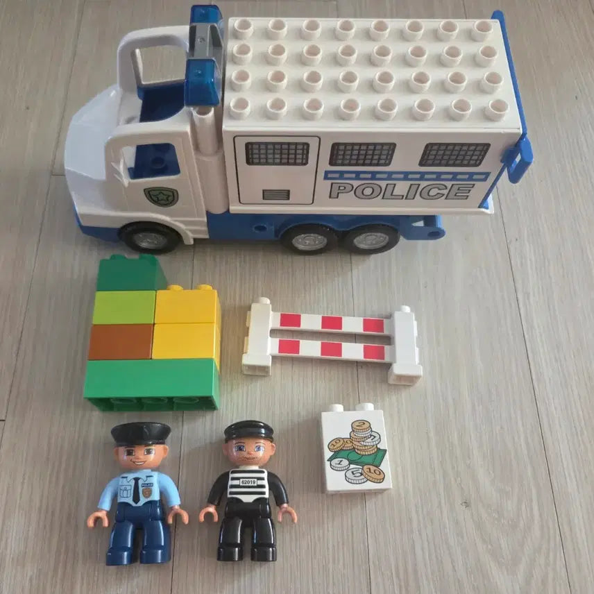 [BUNJANG] Lego Duplo 5680 Police Truck / 레고듀플로 5680 경찰트럭