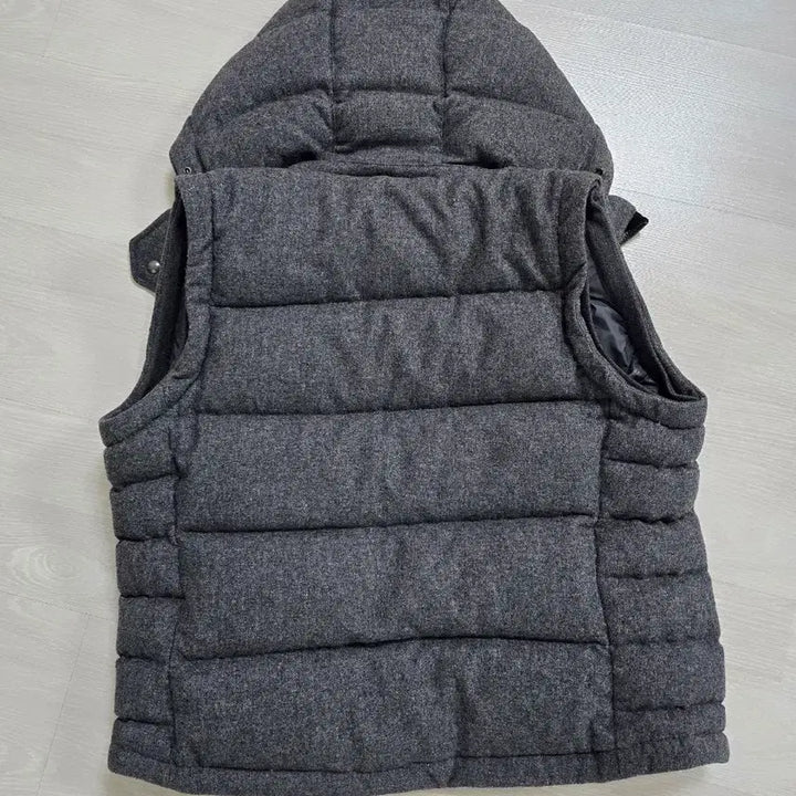 [BUNJANG] 빈폴 Duck Down Padded Vest (Size 95) / 빈폴 덕다운 패딩조끼 95사이즈 팝니다