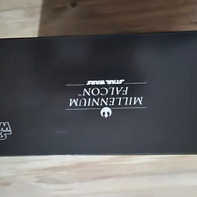 [BUNJANG] LEGO Millennium Falcon 75375 Set / 75375 미개봉 밀레니엄 팔콘