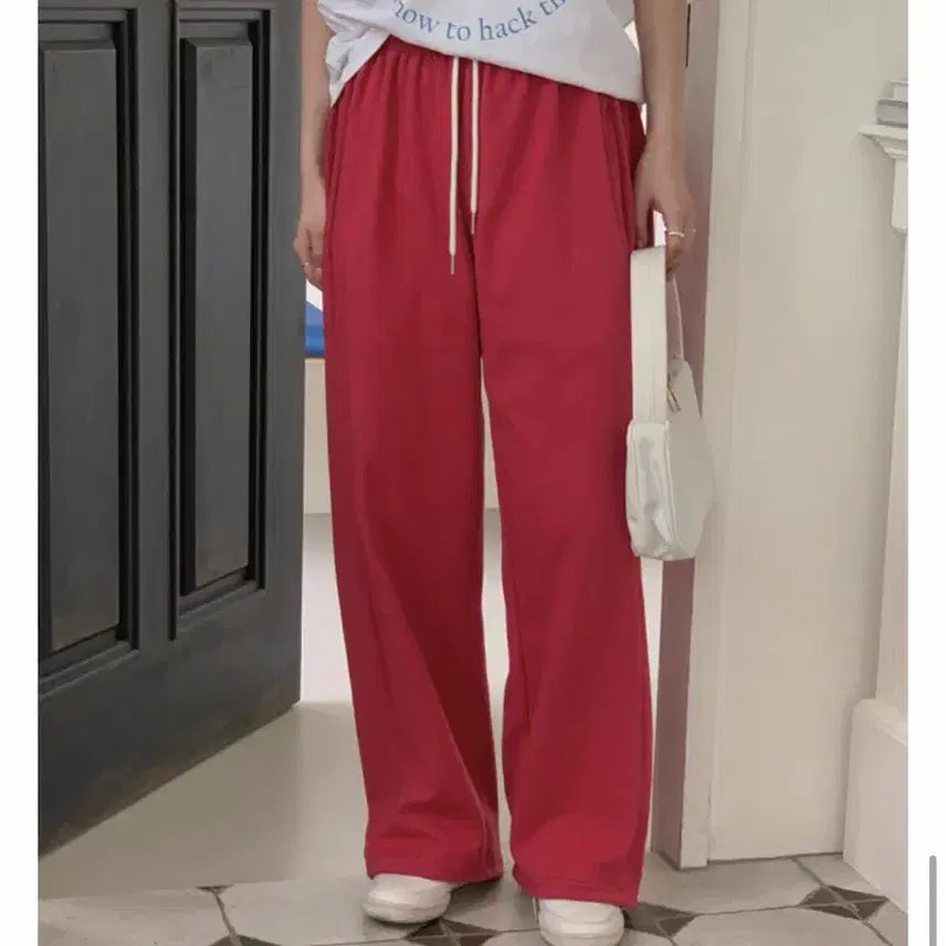 [BUNJANG] Yurie Berry Jam Jogger Pants (Strawberry) / 유리에 베리 잼 조거 팬츠 (스트로베리 색상)