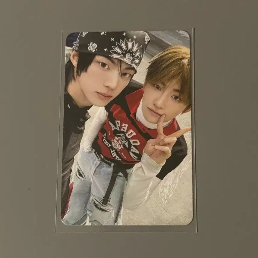 투어스 play hard 유닛포카 훈훈즈 도훈 지훈 판매