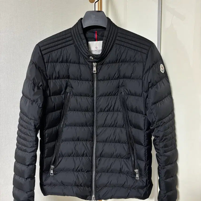 [BUNJANG] Moncler Amiot Lightweight Padded Jacket Size 4 / 몽클레어 아미오 경량 패딩 4사이즈