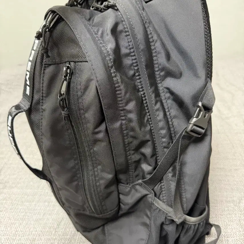 [BUNJANG] Supreme Backpack Black 22FW / 슈프림 백팩 블랙 22FW