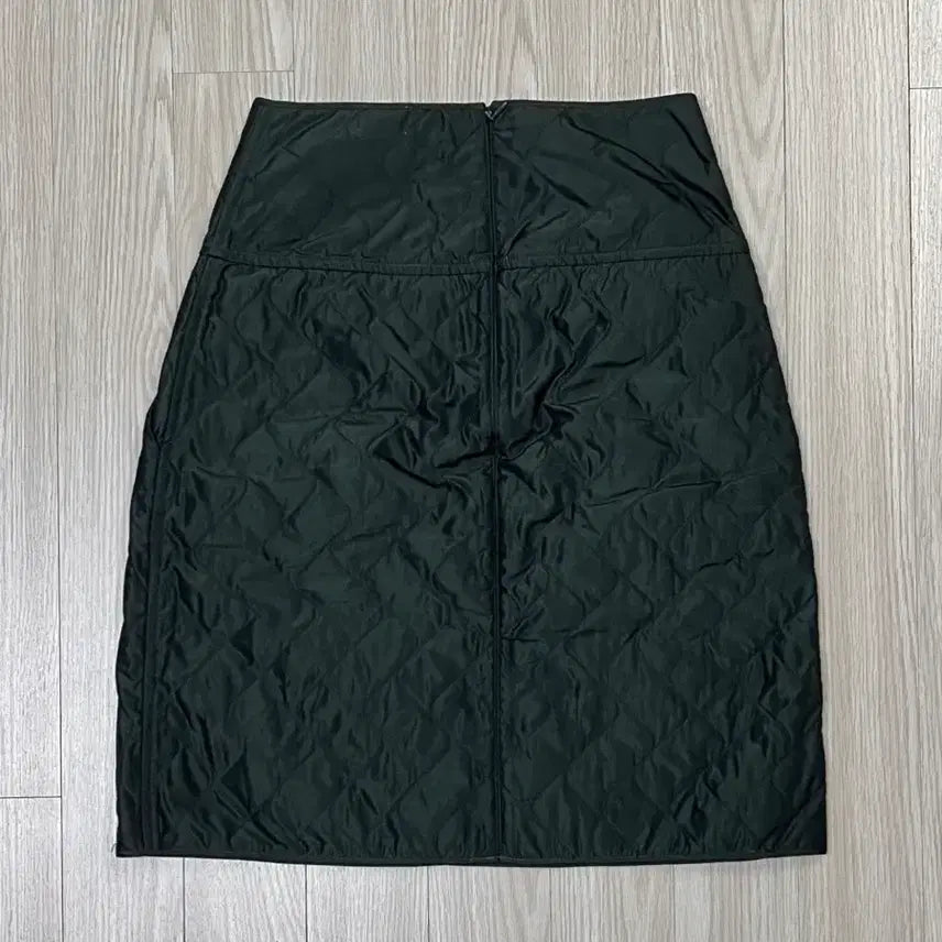 [BUNJANG] Jil Sander Navy Quilted Skirt / [36] 질샌더 네이비 퀼팅 스커트