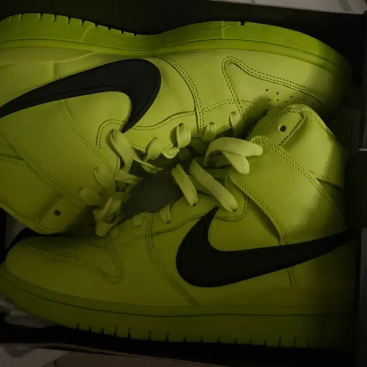 [BUNJANG] Nike Dunk High Ambush Fluorescent Sneakers / 나이키 덩크 하이 앰부쉬 270cm 형광