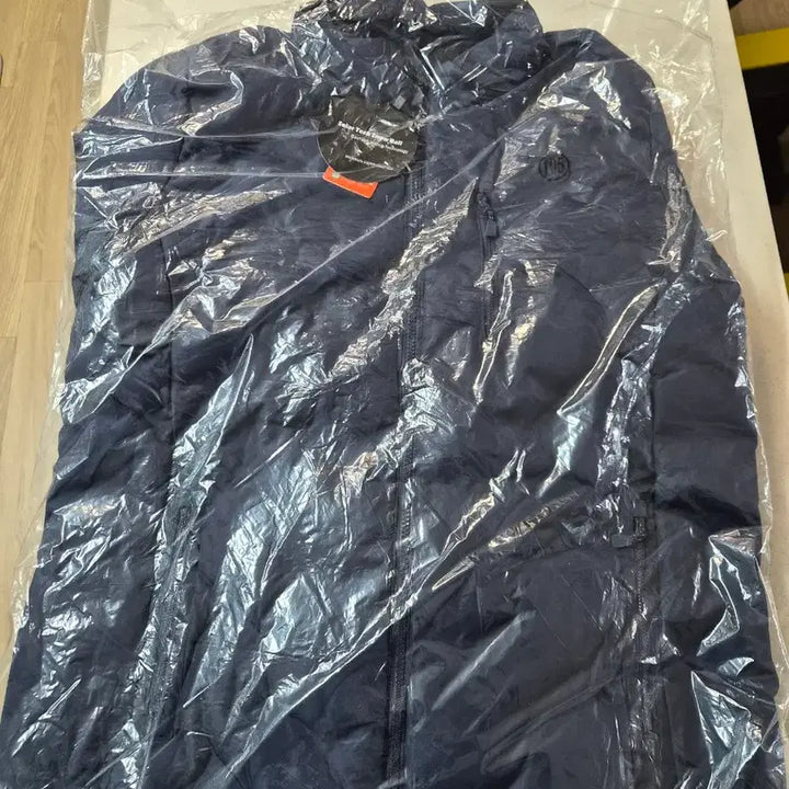 [BUNJANG] Unbranded Navy Men's Padded Jacket 105 / (새상품)네이비 남성 패딩 105
