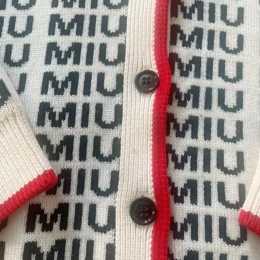 [BUNJANG] Miu Miu Logo Pattern Wool Cardigan / 미우미우 로고 패턴 울 가디건