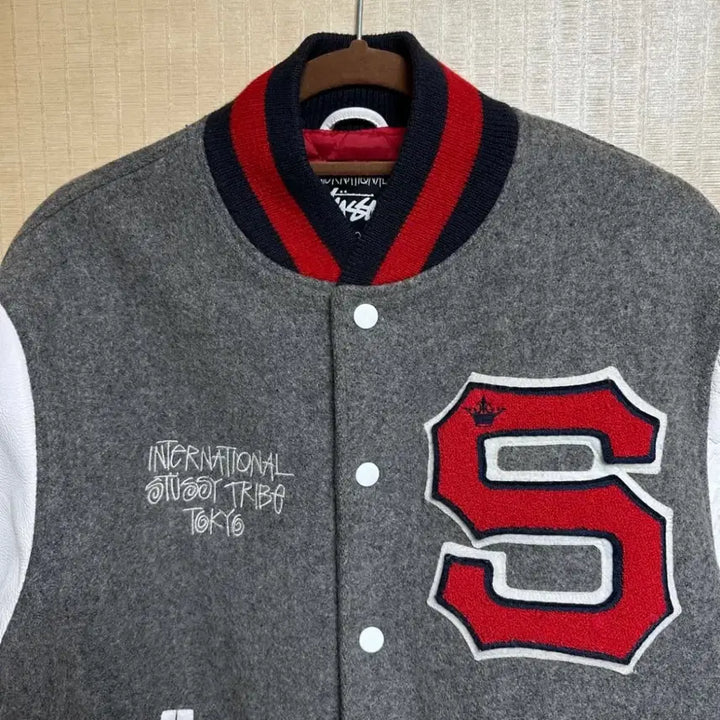 [BUNJANG] Stussy Golden Bear Varsity Jacket L / 스투시 골든베어 바시티 자켓 L사이즈