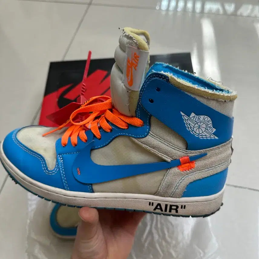 [BUNJANG] Nike Off-White Jordan UNC Sneakers (280) / 나이키 오프화이트 조던 unc (280)