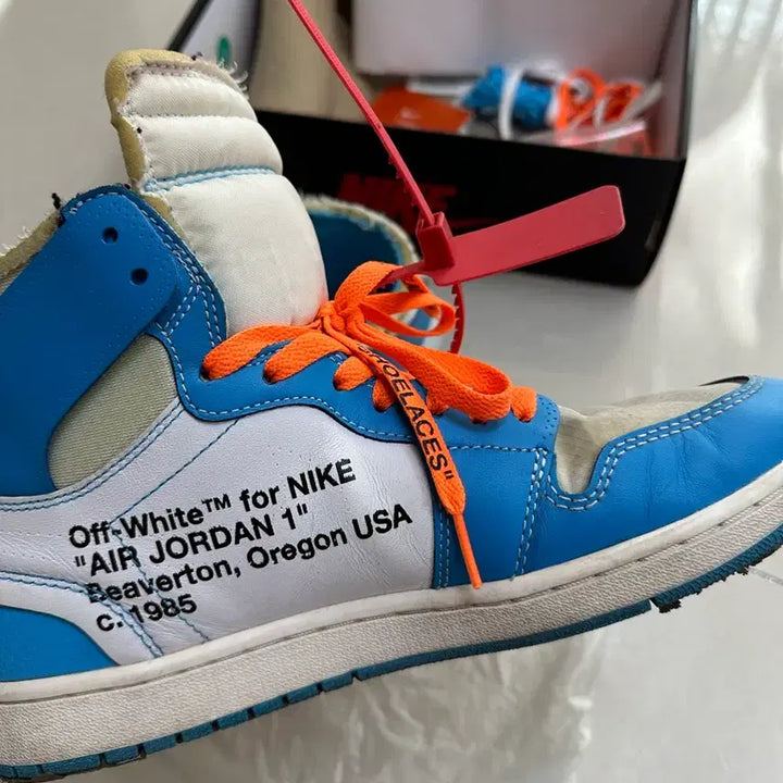 [BUNJANG] Nike Off-White Jordan UNC Sneakers (280) / 나이키 오프화이트 조던 unc (280)