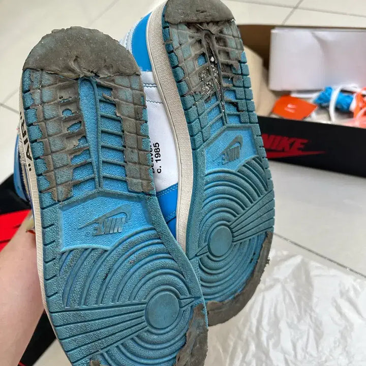 [BUNJANG] Nike Off-White Jordan UNC Sneakers (280) / 나이키 오프화이트 조던 unc (280)