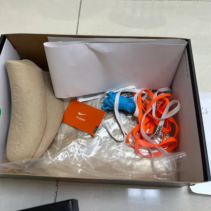 [BUNJANG] Nike Off-White Jordan UNC Sneakers (280) / 나이키 오프화이트 조던 unc (280)