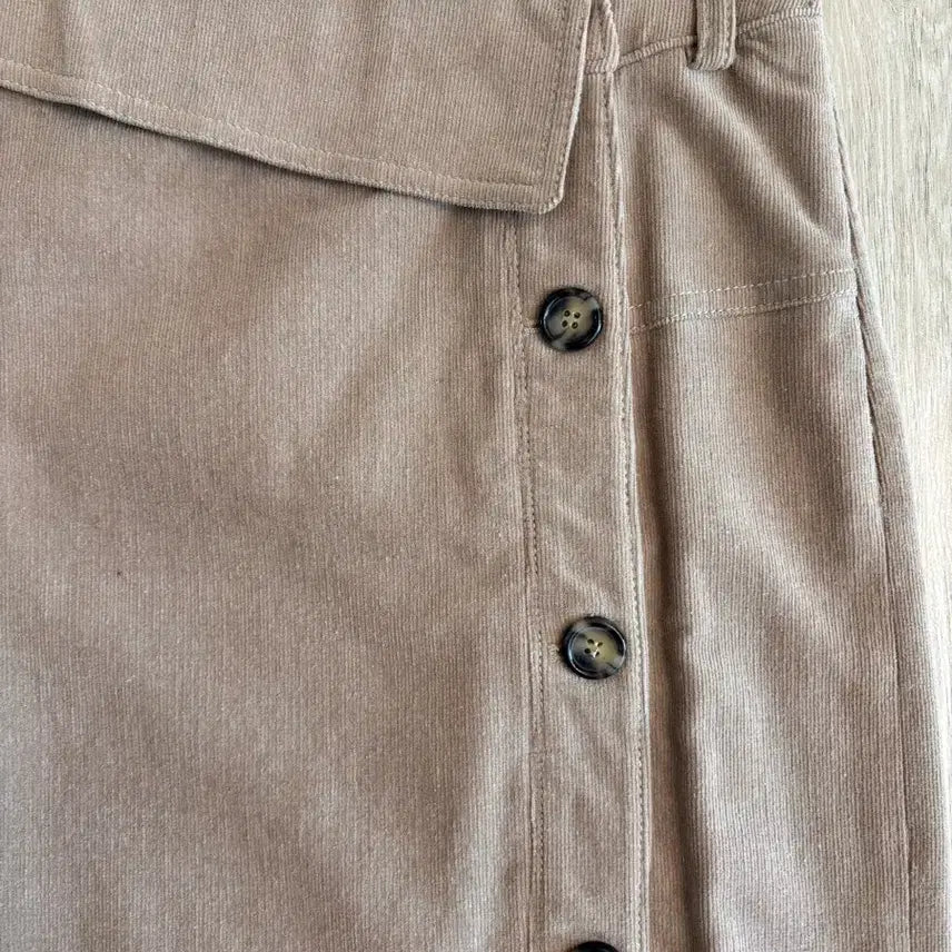 [BUNJANG] Second Floor Corduroy Button Skirt / 세컨플로어 버튼 코듀로이 스커트