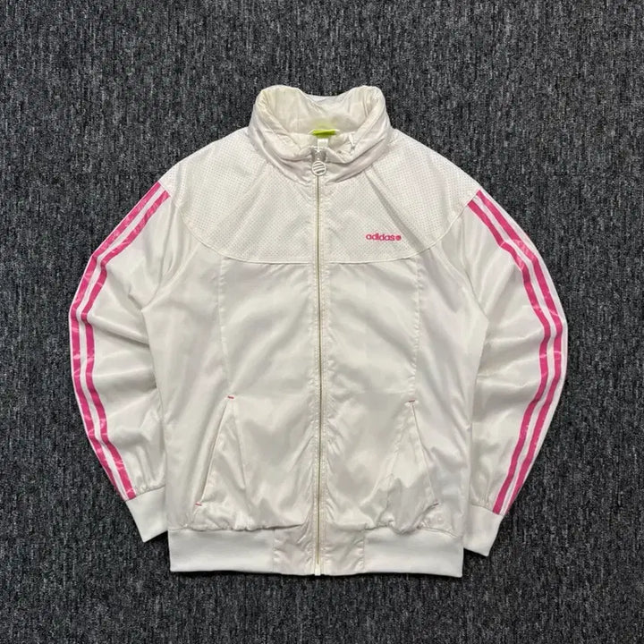 [SOLD OUT] 아디다스 핑크라인 화이트 바람막이 자켓