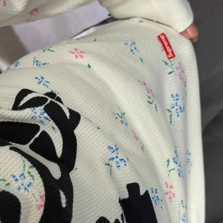 [BUNJANG] Supreme Hanes Flower Thermal Bond T-Shirt / (S~XL/해외/스탁) 슈프림 hanes 플라워 써멀 본즈 티셔츠