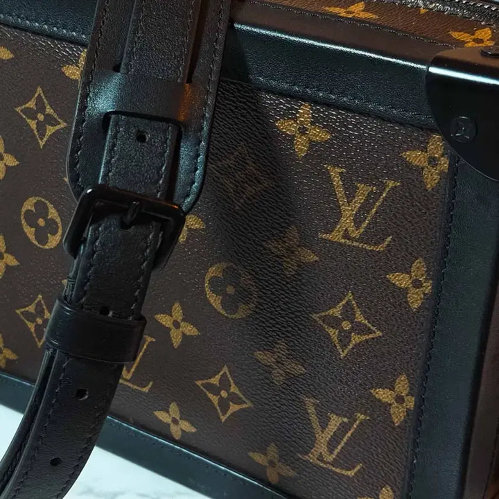 [SOLD OUT] 루이비통 버질아블로 소프트 트렁크백